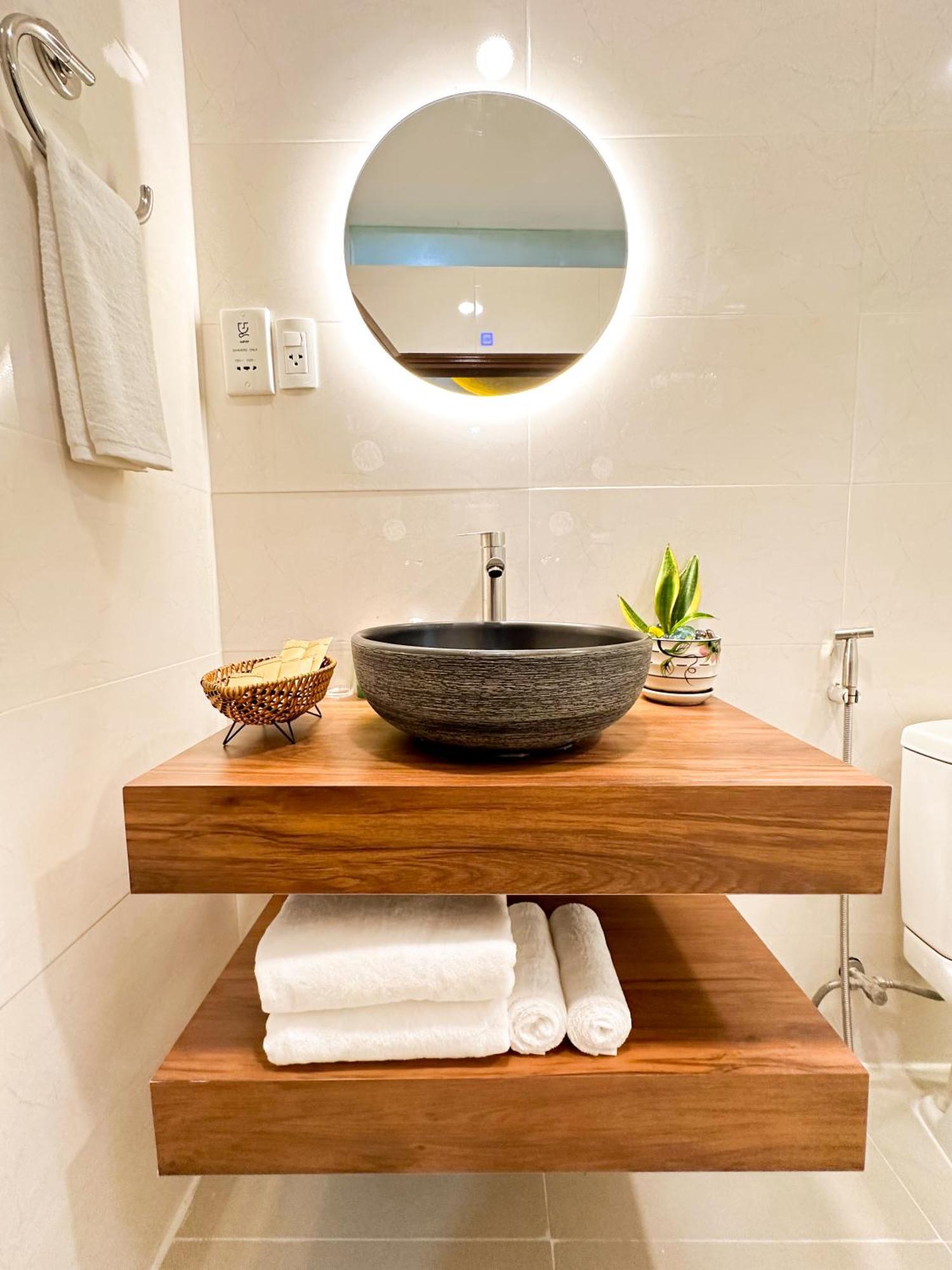 Airie Living Hotel Ho Chi Minh City Bagian luar foto